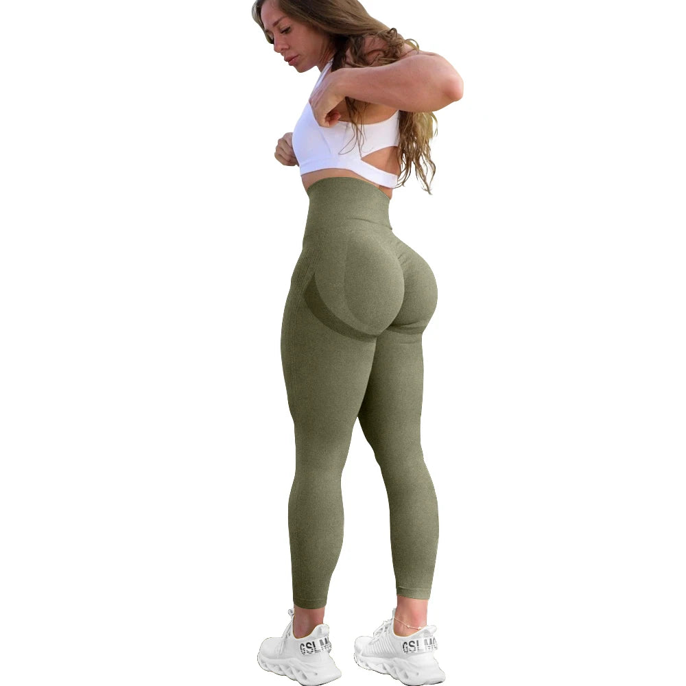 OQQ Women's Seamless Sports Leggings for Autumn and Winter, Available in XS - XL, Ideal for Yoga and Fitness Activities